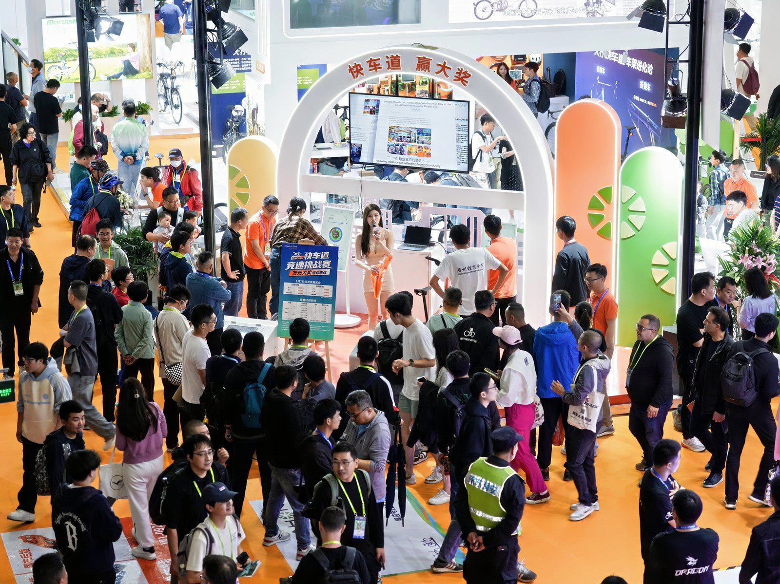 DAHON-V Speed Tech Created Buzz at CHINA CYCLE 2025! 